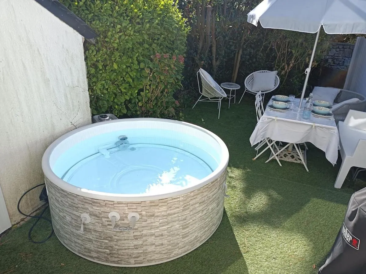 Ty Malauna Jacuzzi La Trinité-sur-Mer 0*,  Francie